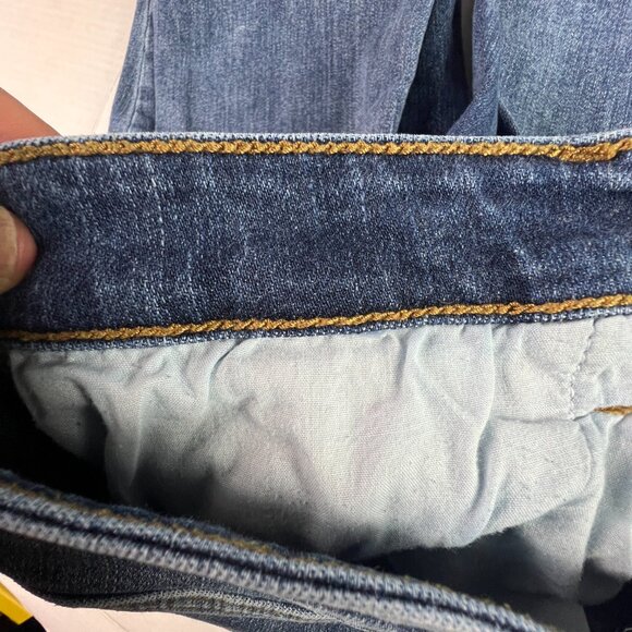 Judy Blue Jeans Womens 32x28* Boyfriend Mid Rise Blue Faded Stretch Denim Tag 30 - Picture 2 of 16